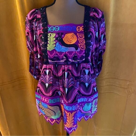 Anna Sui 100% Silk Embroidered Top Size P/XS - Picture 3 of 16